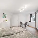 Appartement Hochwertige Ötigheim