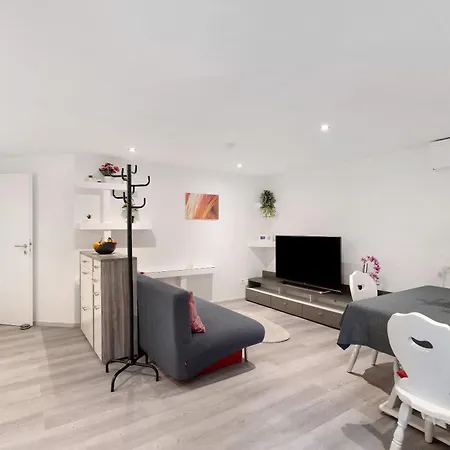 Hochwertige Ötigheim